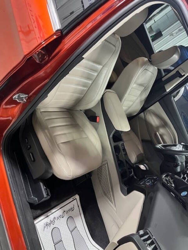 2019 Ford Escape Titanium