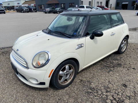 2010 MINI Cooper for sale at Family Auto in Barberton OH