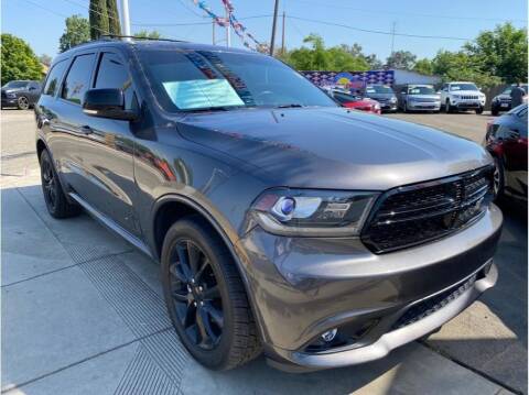 2018 Dodge Durango for sale at Dealers Choice Inc in Farmersville CA
