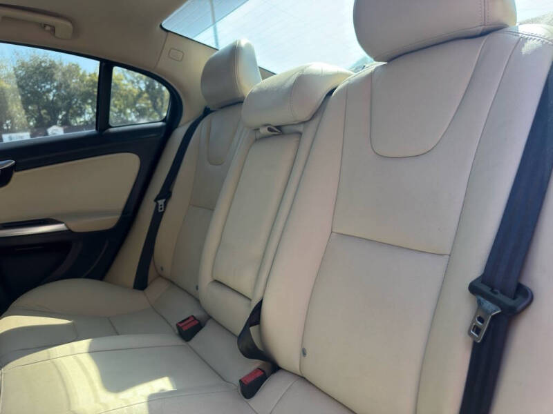 2016 Volvo S60 T5 Drive-E Premier