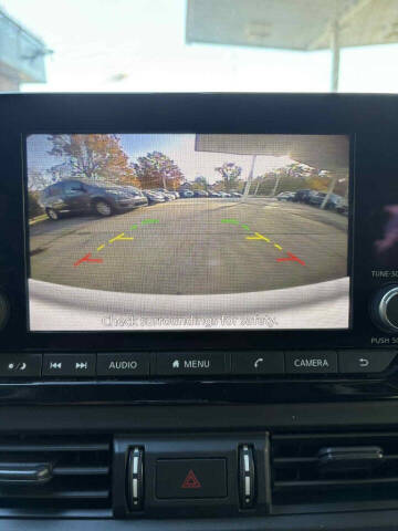 2024 Nissan Pathfinder S