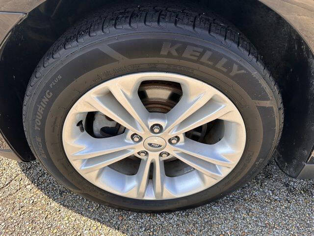 2018 Ford Taurus SEL