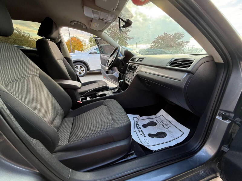 2012 Volkswagen Passat S