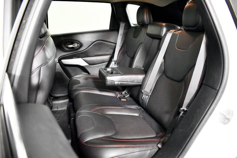 2017 Jeep Cherokee Trailhawk