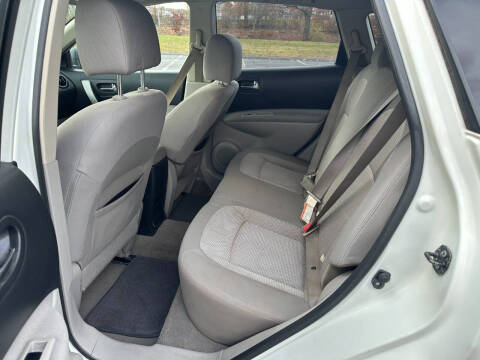 2011 Nissan Rogue SV