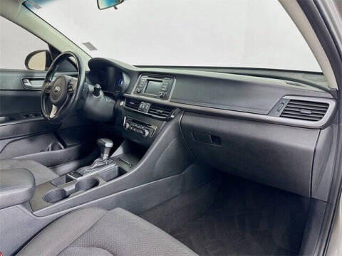 2017 Kia Optima LX Turbo