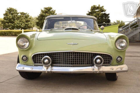 1956 Ford Thunderbird