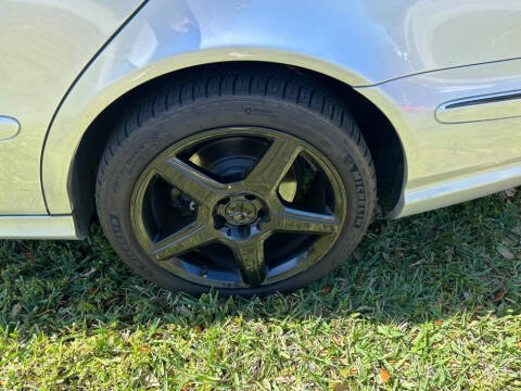 2009 Mercedes-Benz E-Class E 550 4MATIC