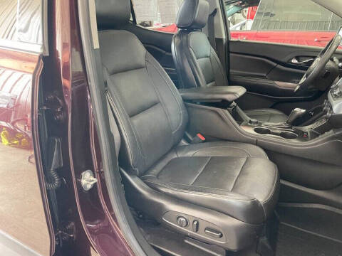 2017 GMC Acadia SLT-1