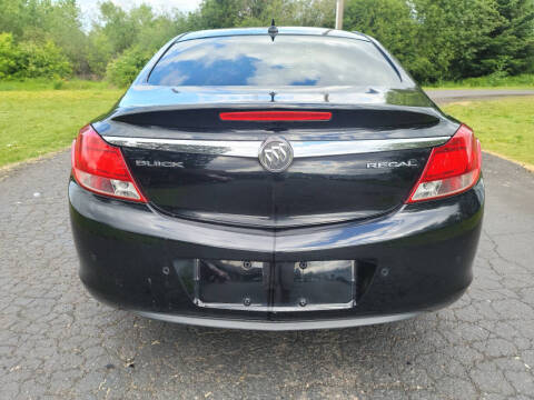 2013 Buick Regal Premium 1