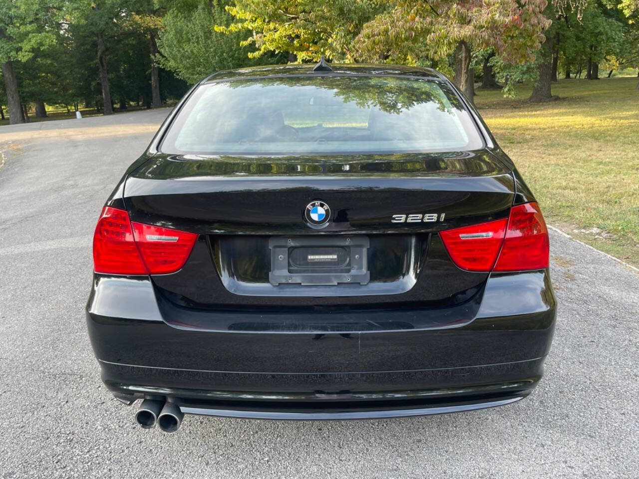 2009 BMW 3 Series for sale at Tower Grove Auto in Saint Louis, MO