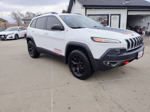 2017 Jeep Cherokee for sale at Triangle Auto Sales 2 in Omaha NE