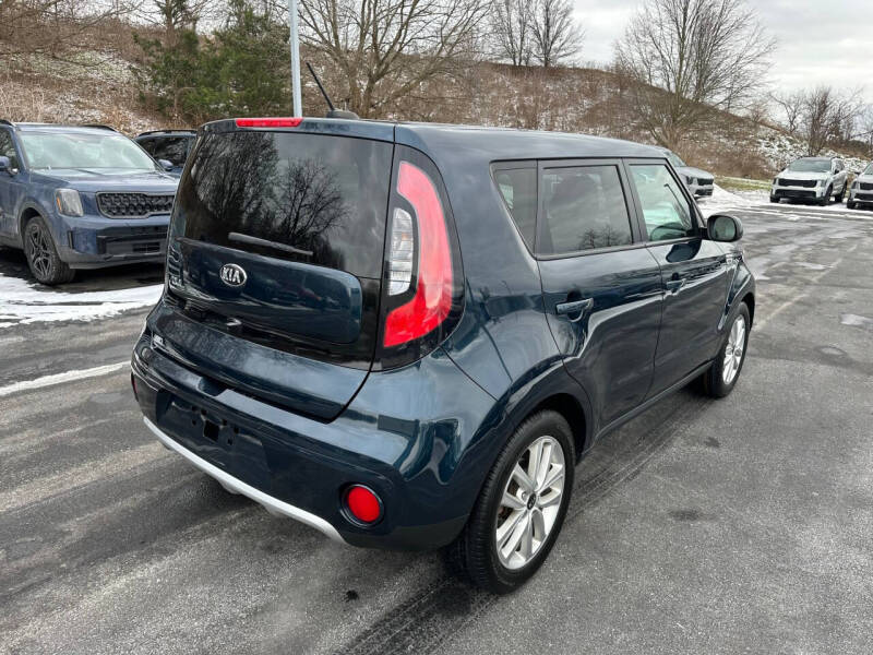 2017 Kia Soul +