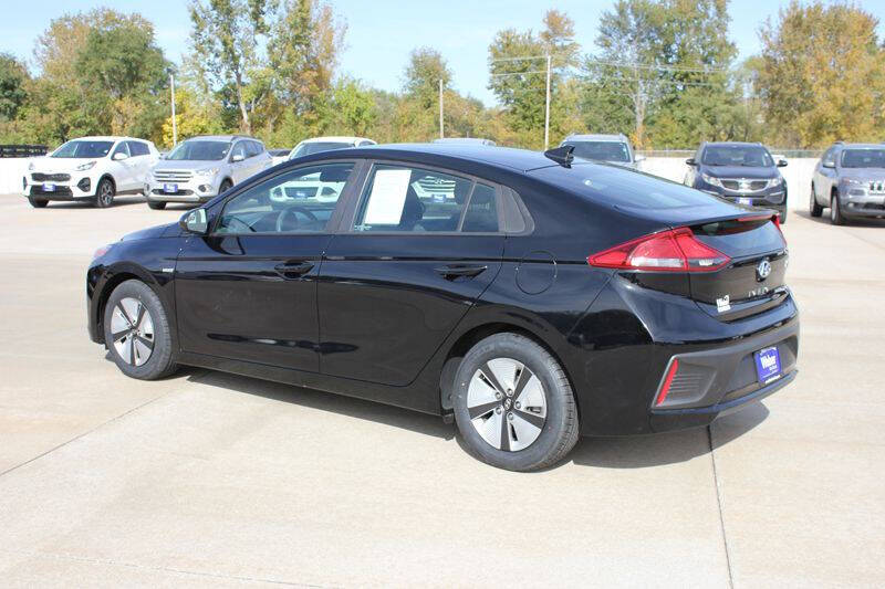 2018 Hyundai Ioniq Hybrid Blue