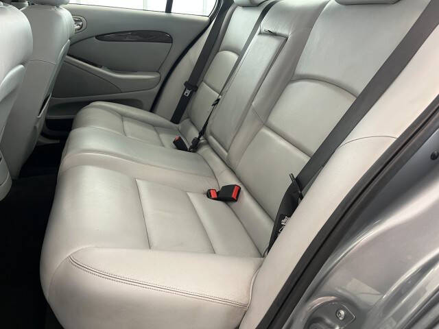 2005 Jaguar S-Type R