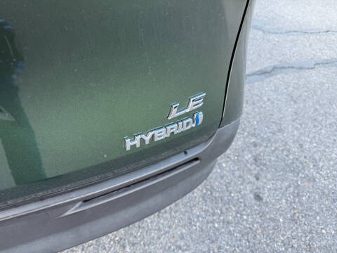 2024 Toyota Sienna LE 8-Passenger