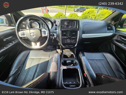 2015 Dodge Grand Caravan R/T