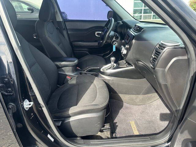 2015 Kia Soul +