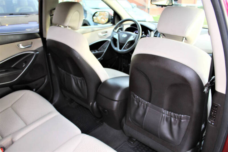 2018 Hyundai Santa Fe SE