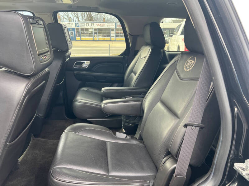 2014 Cadillac Escalade Platinum