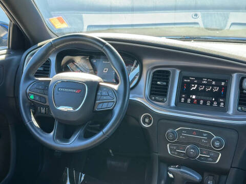 2020 Dodge Charger SXT