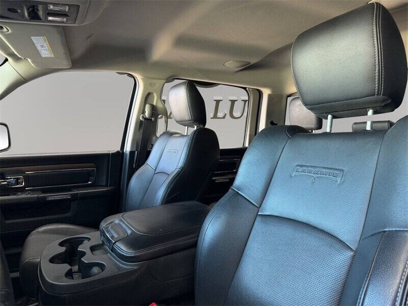 2017 RAM 1500 Laramie