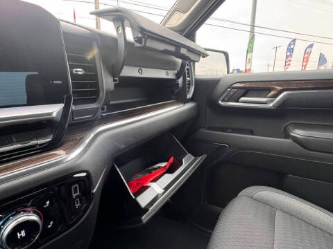 2023 GMC Sierra 1500 Elevation Standard