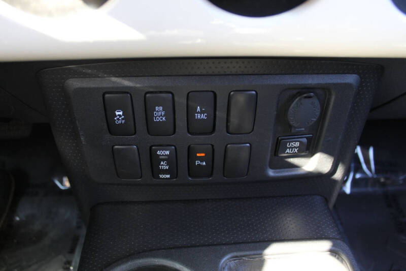 2012 Toyota FJ Cruiser