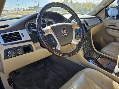 2011 Cadillac Escalade EXT Premium