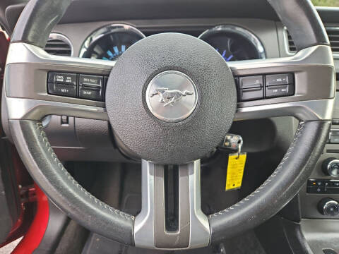 2013 Ford Mustang V6