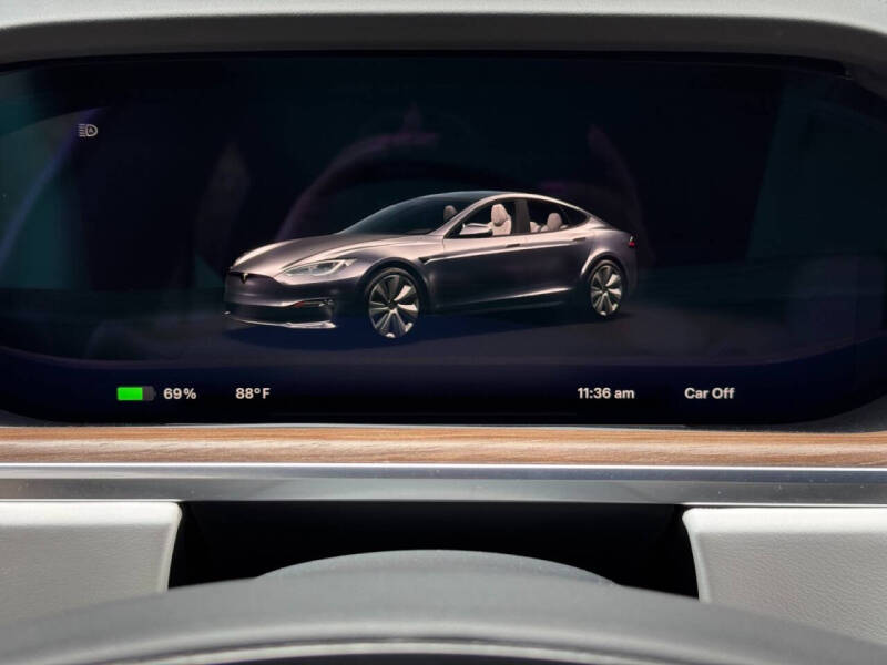 2022 Tesla Model S