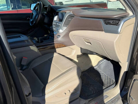 2016 Chevrolet Suburban LT