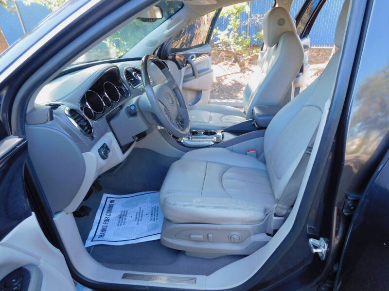 2017 Buick Enclave Leather