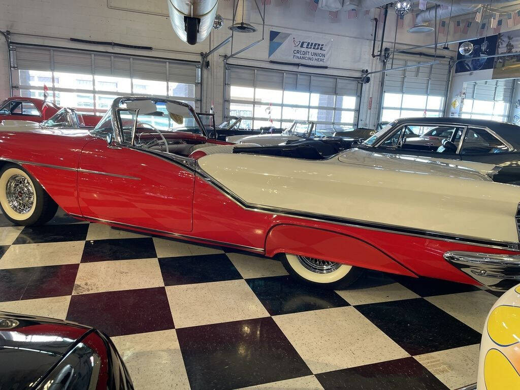 1957 Oldsmobile Ninety-Eight 4
