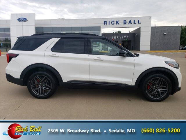 2025 Ford Explorer ST