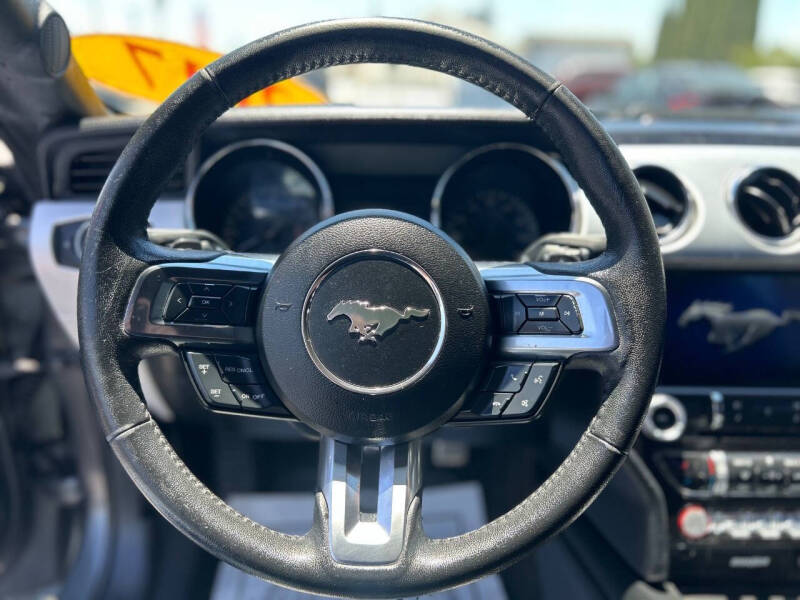 2017 Ford Mustang EcoBoost Premium