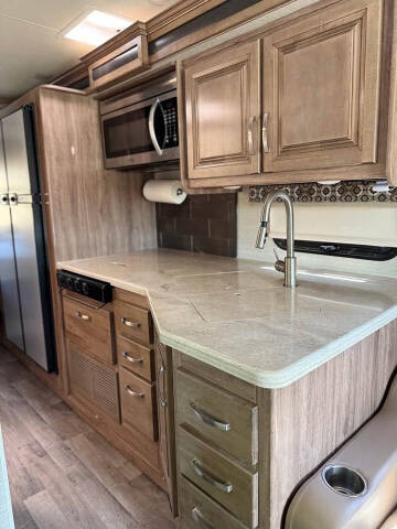 2019 Jayco Precept