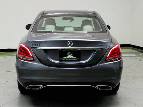 2017 Mercedes-Benz C-Class