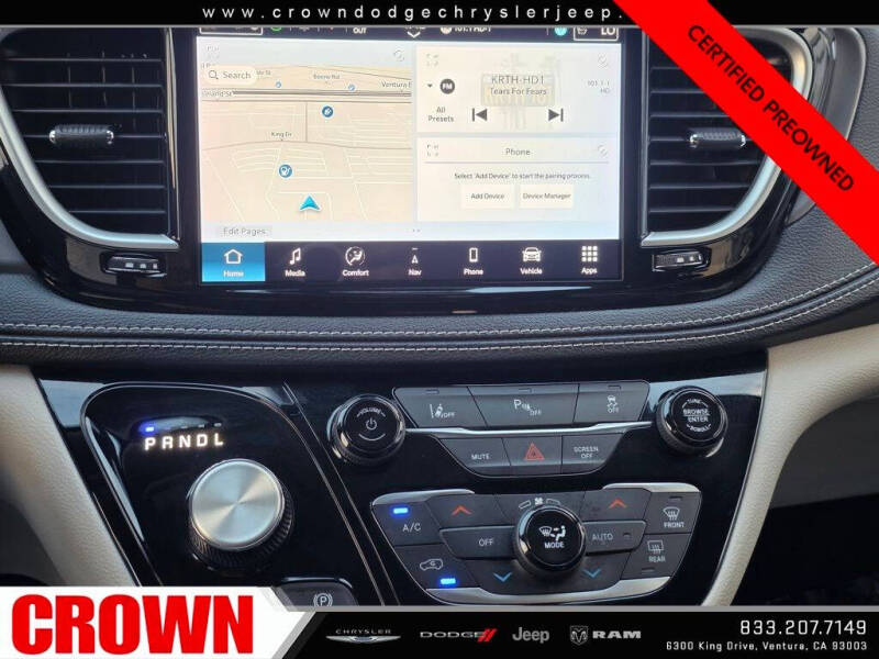 2024 Chrysler Pacifica Plug-In Hybrid Select