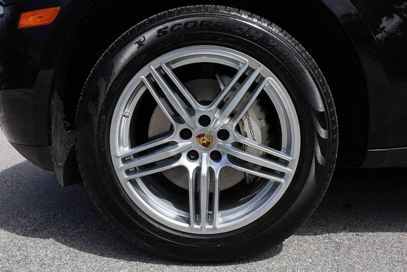 2015 Porsche Macan S