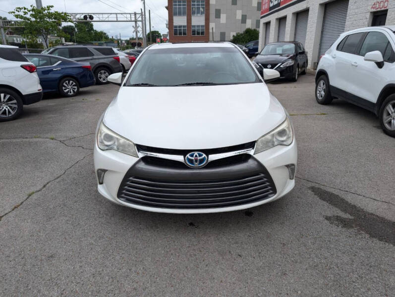 2017 Toyota Camry Hybrid XLE