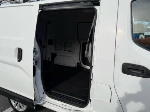 2017 Nissan NV200