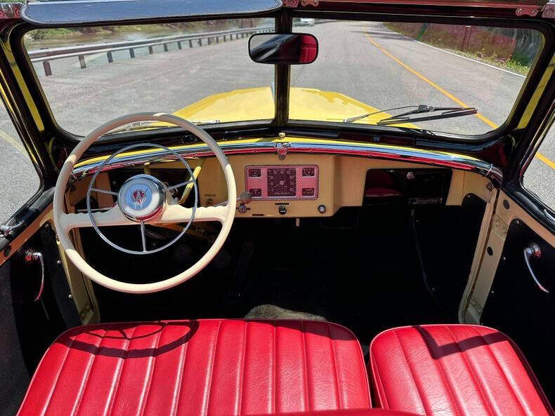 1948 Willys Jeepster