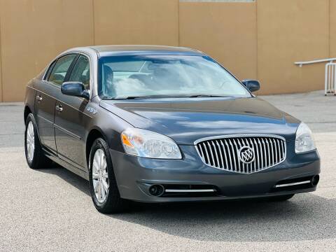 2010 Buick Lucerne for sale at Signature Motor Group in Glenview IL