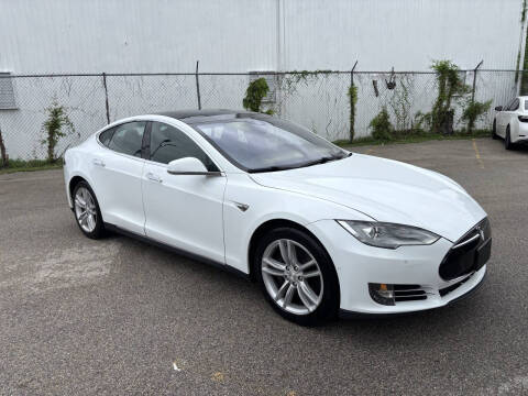 2016 Tesla Model S 70