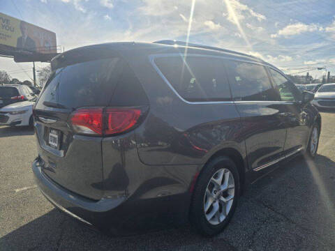 2018 Chrysler Pacifica Touring L