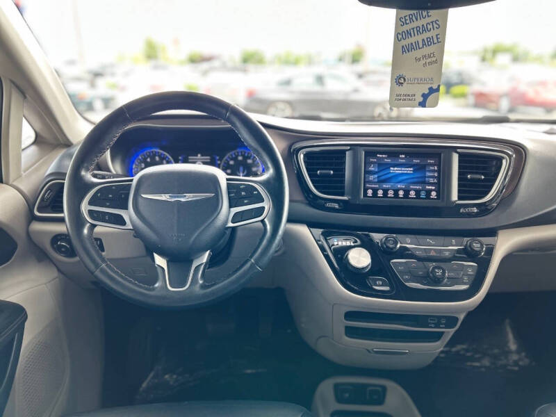 2019 Chrysler Pacifica Touring L