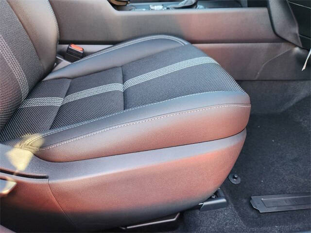 2025 Mazda CX-50 2.5 S Select