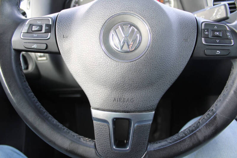 2017 Volkswagen Tiguan 2.0T Wolfsburg Edition 4Motion