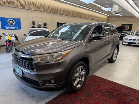 2016 Toyota Highlander Limited Platinum